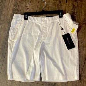 Bermuda shorts, stretch sateen, tummy control slim fit - Size 14P